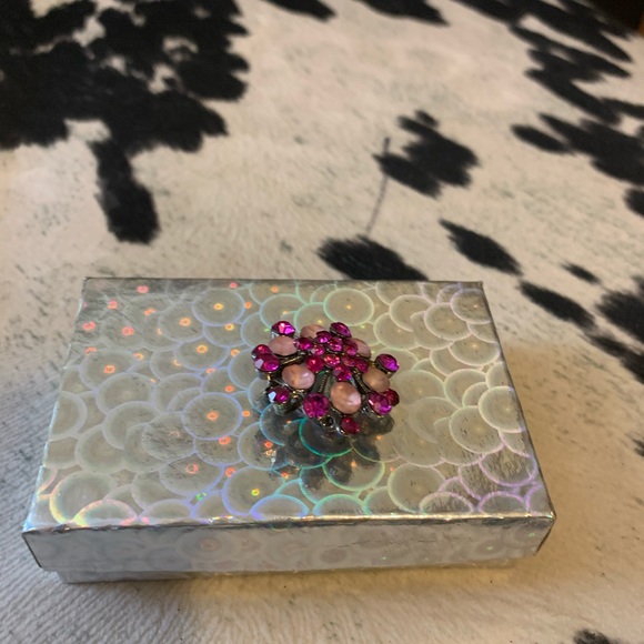 BROOCH FLOWER 🌸 MULTI PINK NWOT - Picture 5 of 6